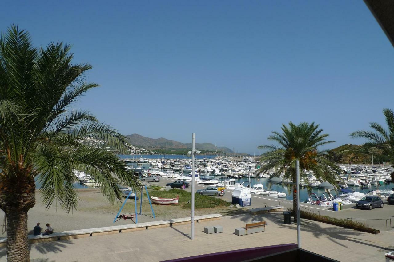 Platja Del Port Lägenhet Llança Exteriör bild